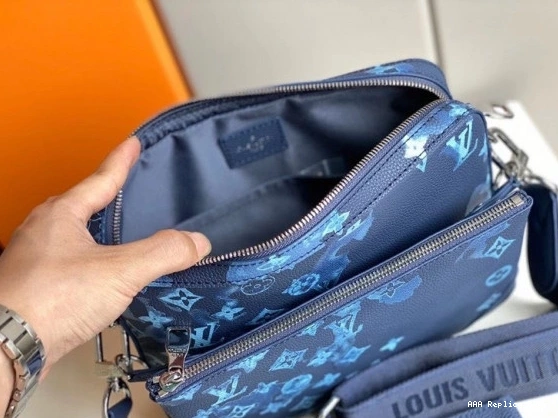 Aaa replica ru LOUIS MESSENGER VUITTON TRIO 0730